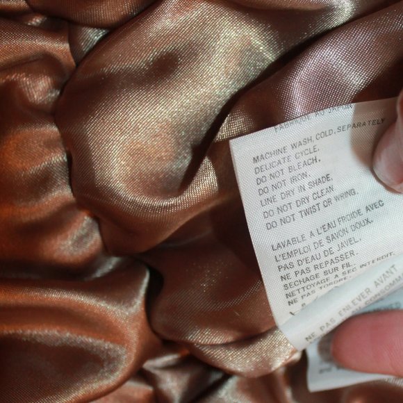 Descente Women's Fuchsia Ski Jacket - Picture 8 of 8